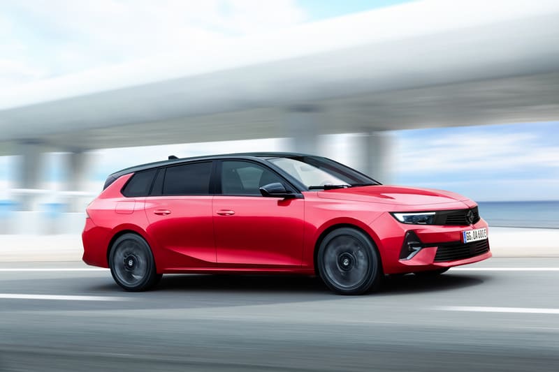 Opel Astra Sports Tourer Electric