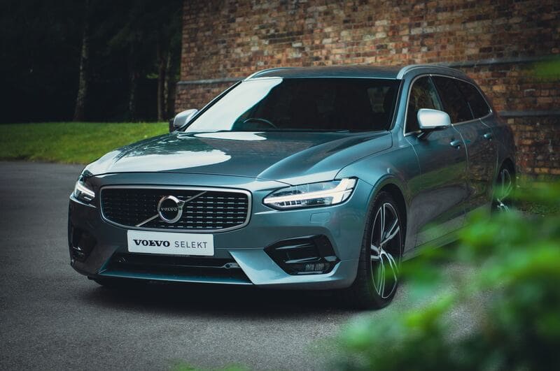 Volvo V90